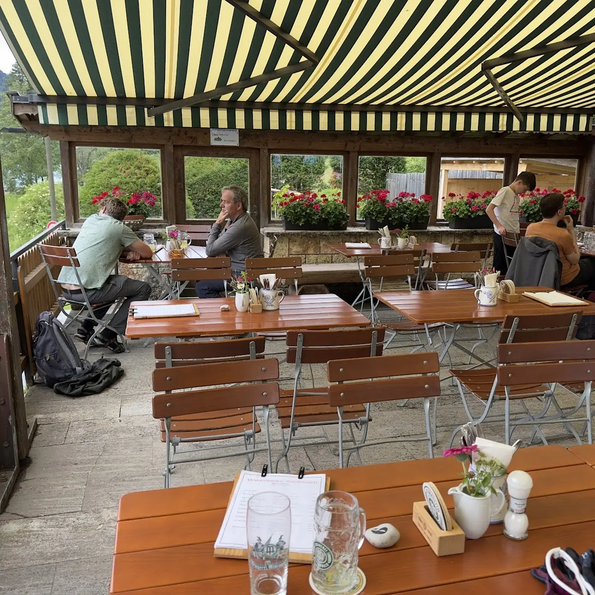 Atmosphäre, Waldschänke Niedernach
