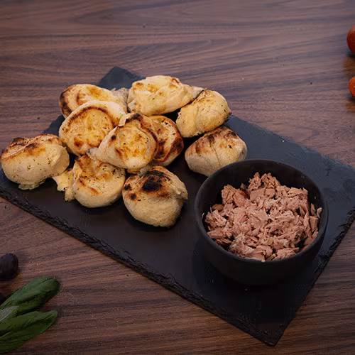 Pizzabrötchen Tonno