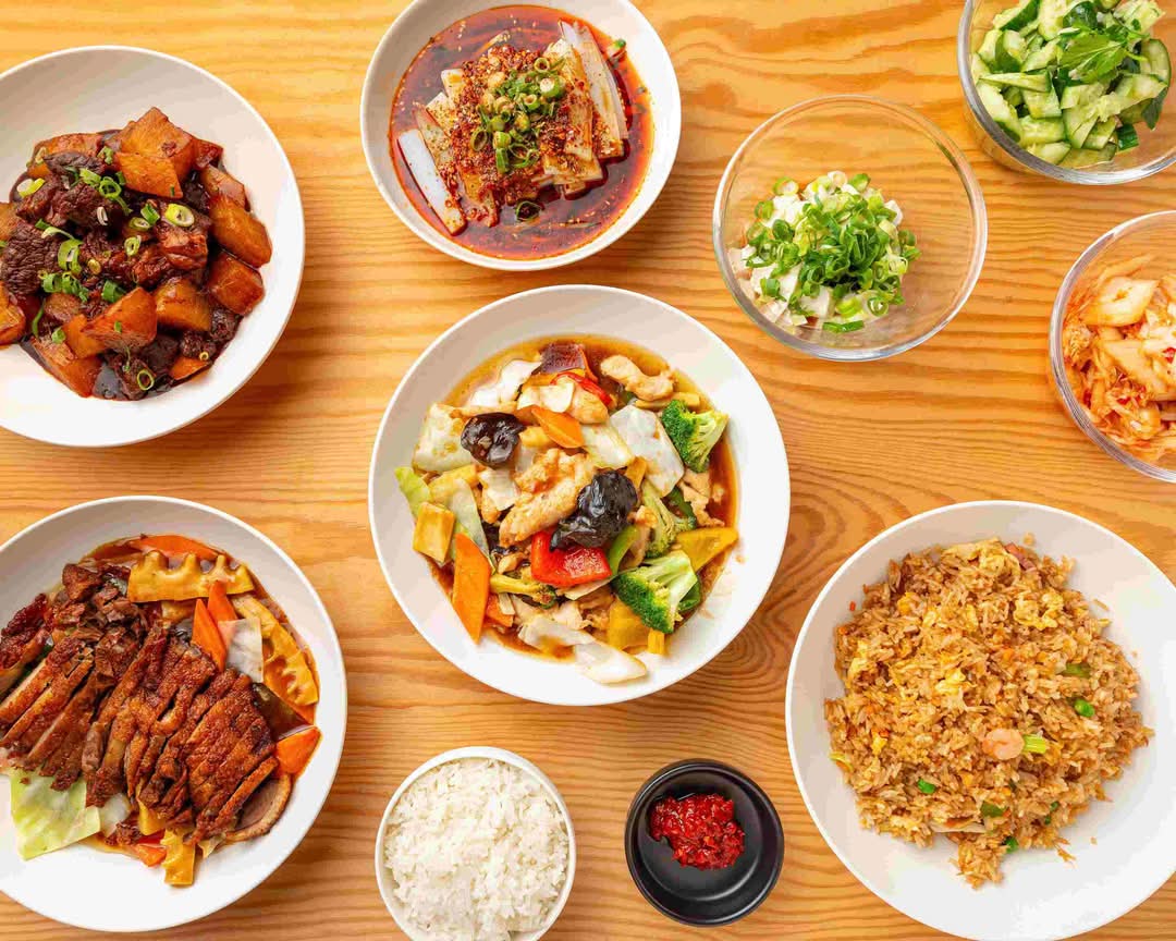 DongWu Chinese Kitchen 东吴廖李 Kaiserstraße Titelbild